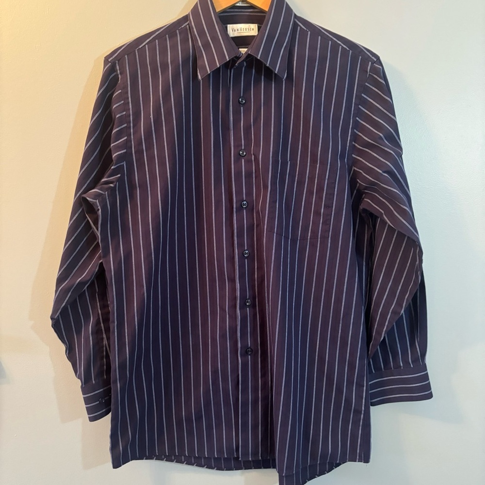 Van Heusen Men's Button Down Dress Shirt - 15-15 1/2 32/33 - Medium Blue…